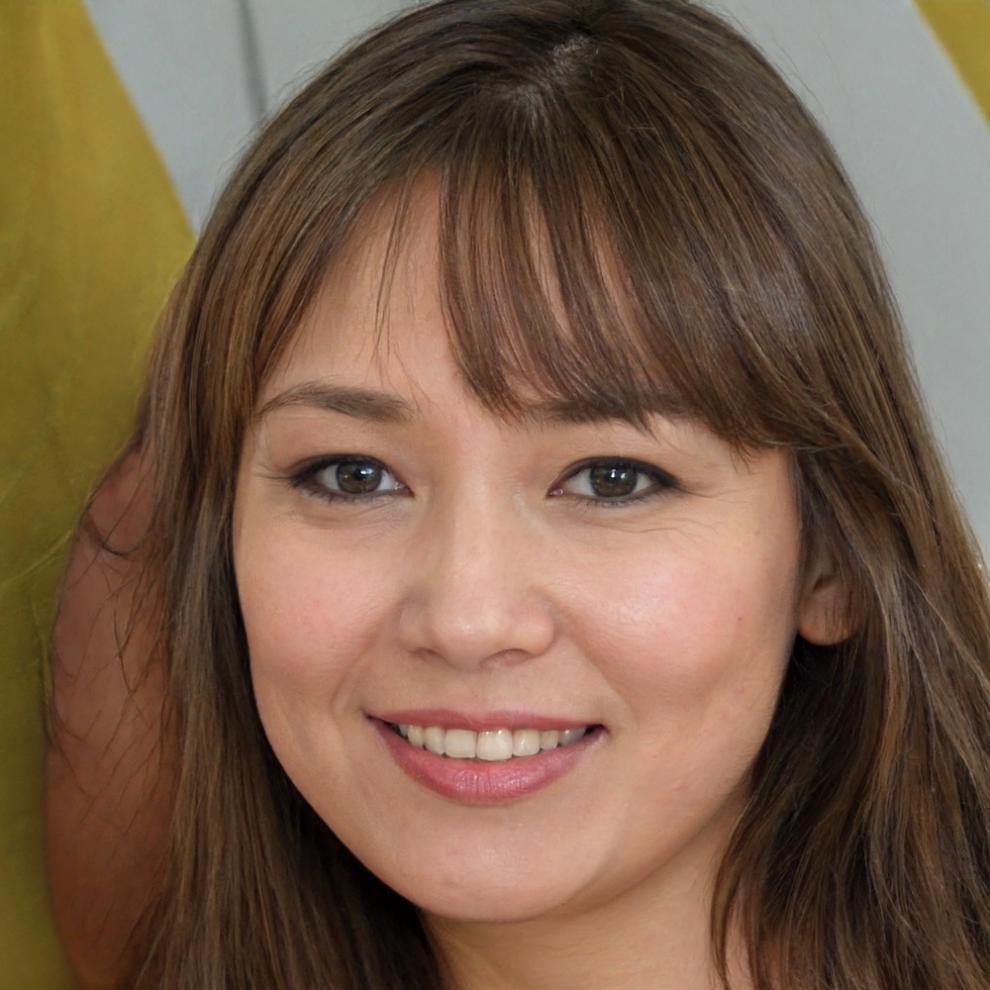 Portrait von Theatermaskenbildnerin Romy